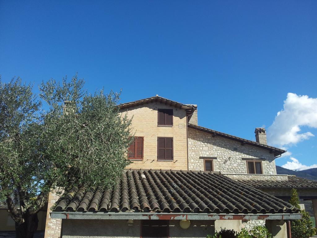 Assisana Affittacamere Santa Maria Degli Angeli  Exterior foto